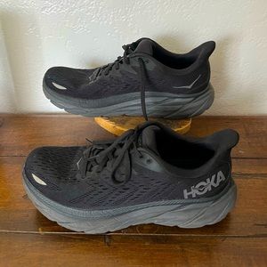 HOKA CLIFTON 8 WOMENS SIZE 9 SHOES